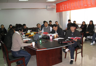 我院張?chǎng)谓淌趨⑴c指導(dǎo)的兩位博士研究生通過答辯