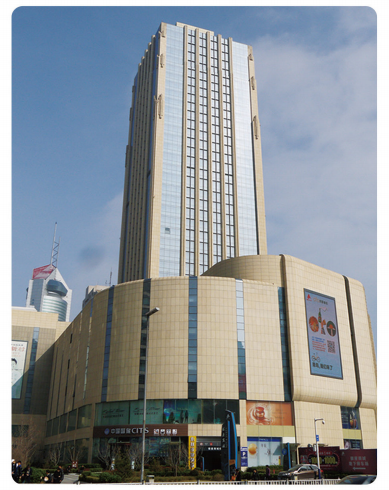 青島某超高層辦公樓地下室抗浮加固，主體施工至3層時(shí)發(fā)生地下室上浮事故，采用抗浮錨桿進(jìn)行加固。(2012年)